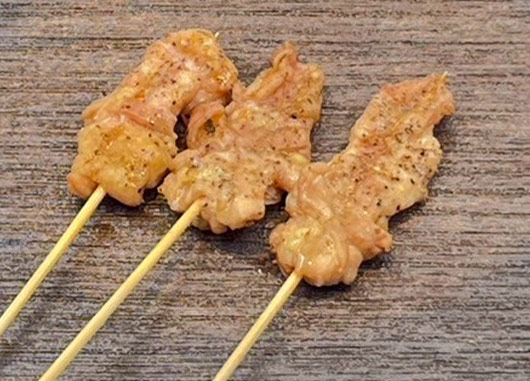 地鶏の唐揚げ