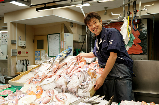 好きな魚を色々買ってお好みの料理で愉しむプラン